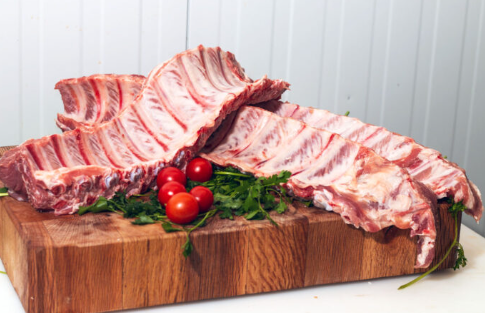Tiras de costilla de cerdo